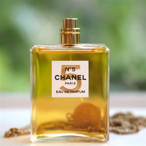 chanel no 5 limited edition review|chanel no 5 sample free.